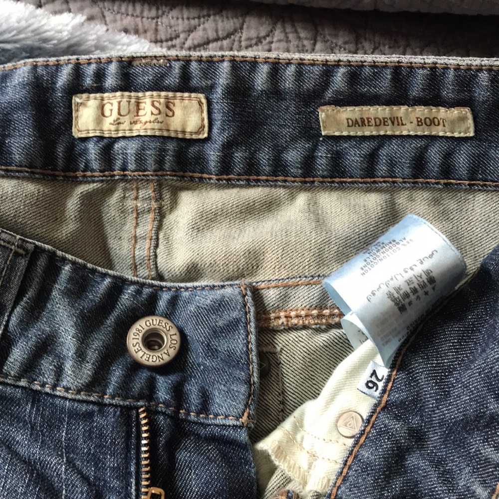 Guess blue jeans size 26 boot cut